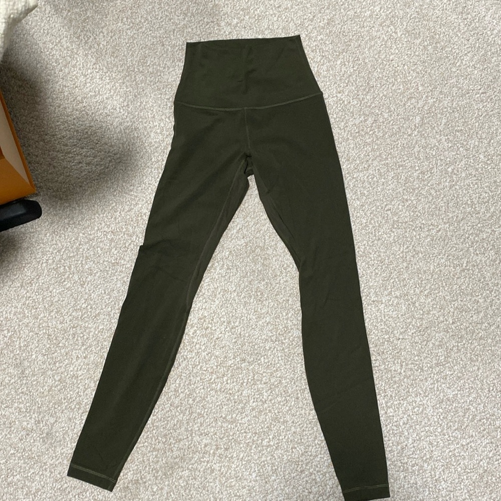 Lulu lemon align super high rise